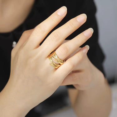 Golden Line Crown Ring